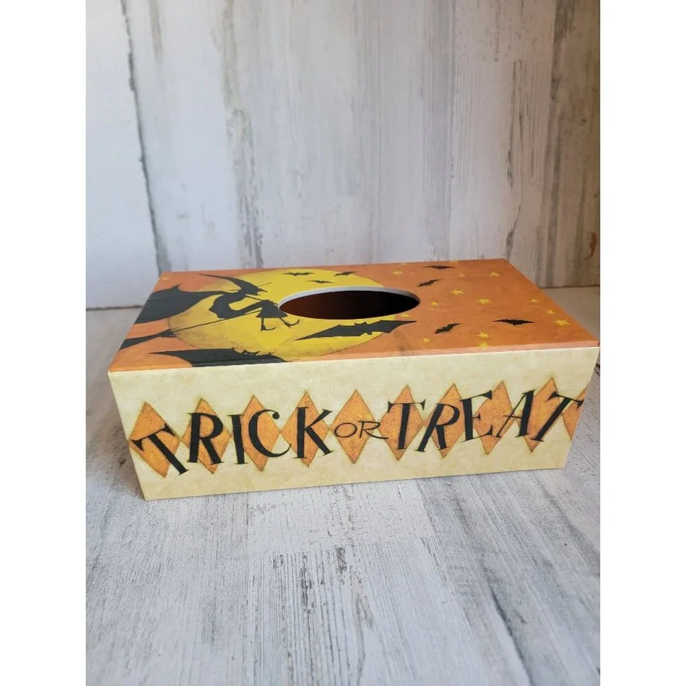 Dan di paolo Lang Bob's boxes‎ Halloween night